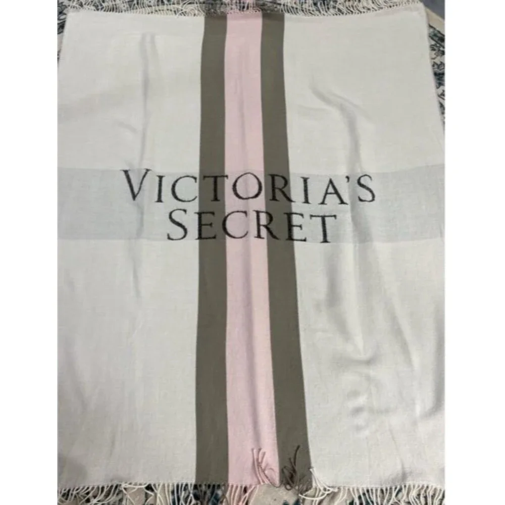 Victoria’s Secret Logo Fringe Throw Blanket Pink Gray Ivory Soft Cozy